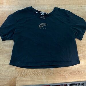 Loose Fitted Nike Black Active-Leisure Crop Top Short Sleeve T-shirt